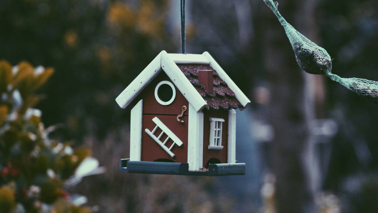 What AI Agents Are Actually Doing Inside Real‑Estate SaaS